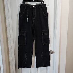 Fashion Nova Black Cargo Pants for Women